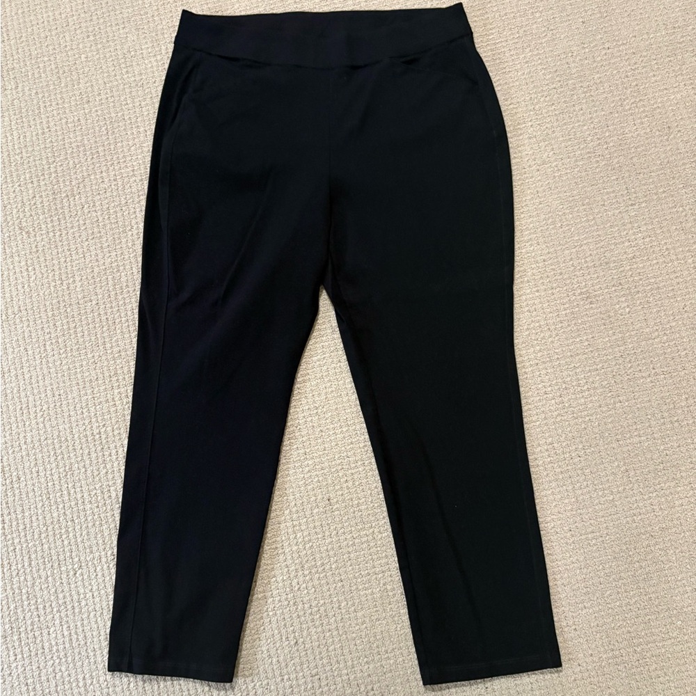 Chico's Sleek Black Ankle Pants